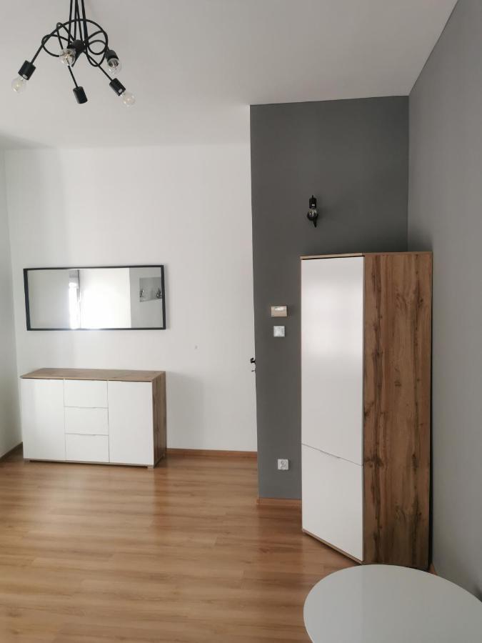 Town Square Apartment Lublino Esterno foto